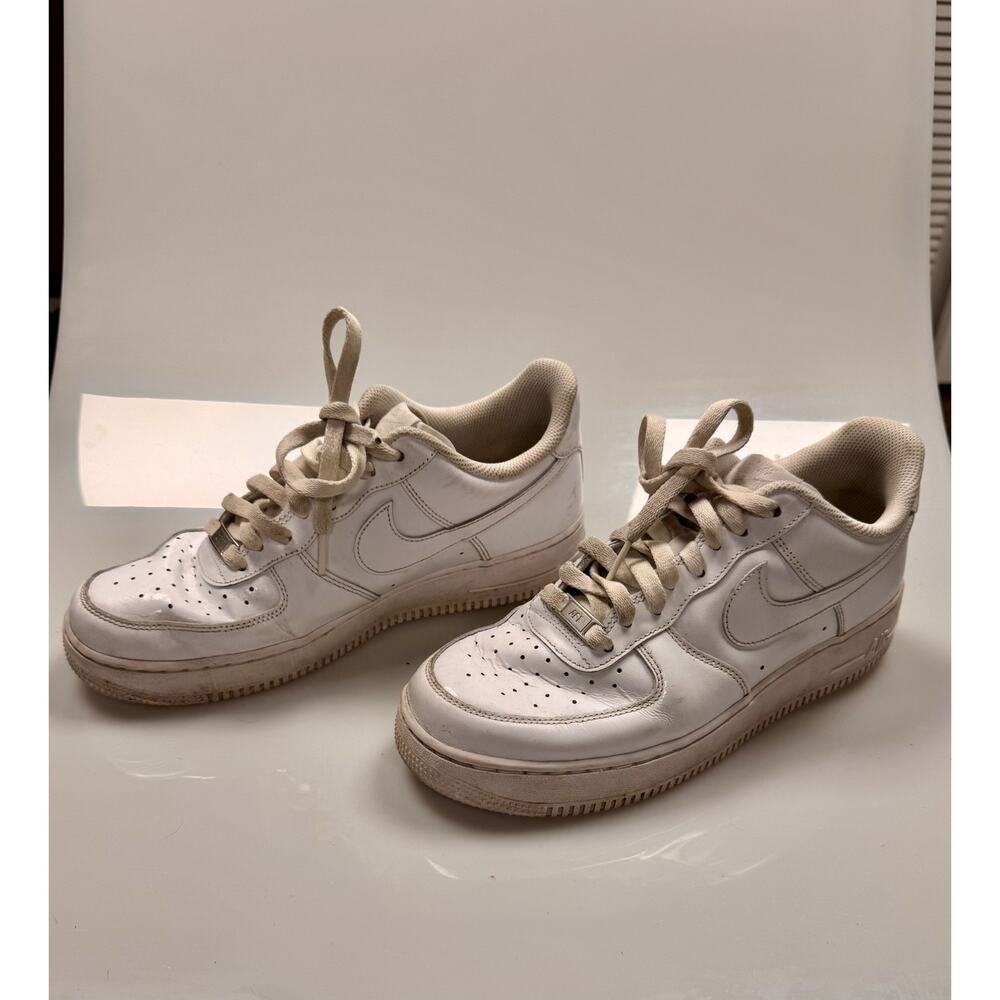 Nike Air Force 1 ‘07 Low Triple White CW2288-111 Men’s Size 9 Leather